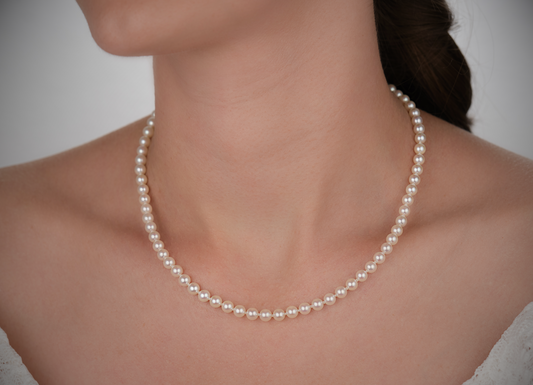 Can You Wear Pearls Every Day? Yes-Here’s How