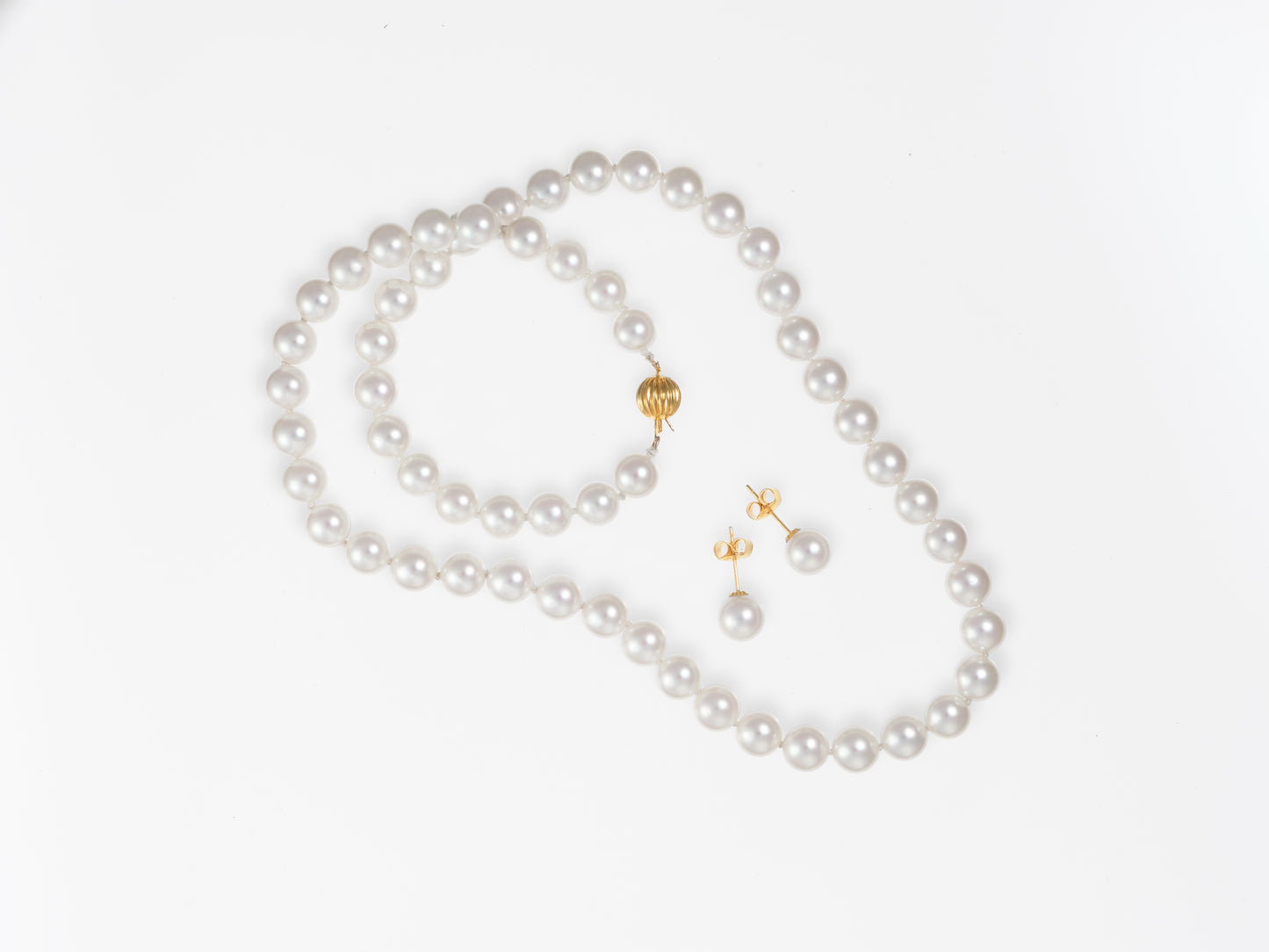 Akoya Pearl Necklace & Earring Set 7mm