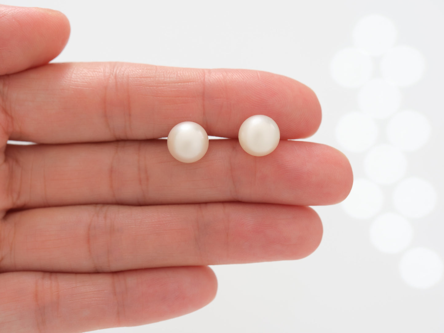 South Sea White Pearl Earrings 9mm